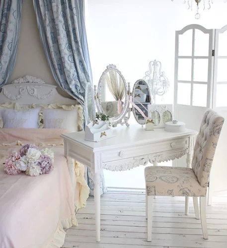 Столик туалетный "Будуар"