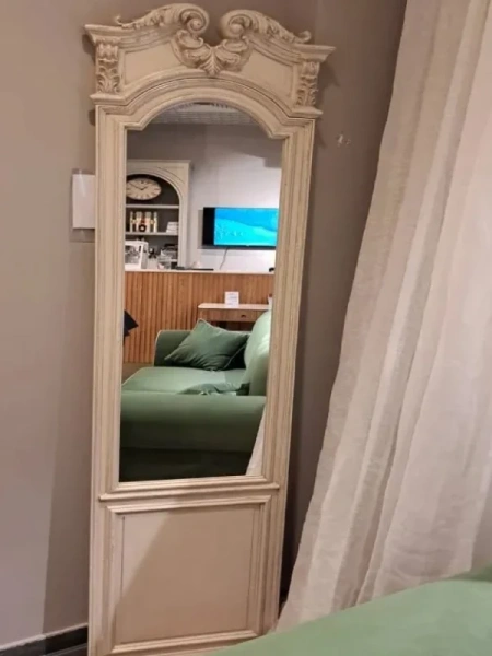 Зеркало Барельеф